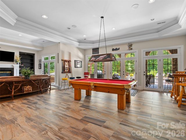 413 Barrington Drive, Asheville, NC 28803
