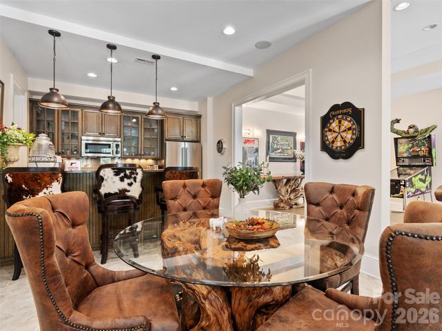413 Barrington Drive, Asheville, NC 28803