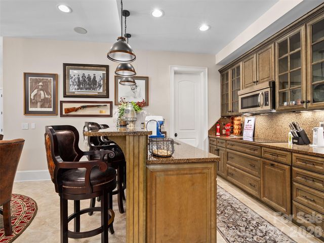 413 Barrington Drive, Asheville, NC 28803