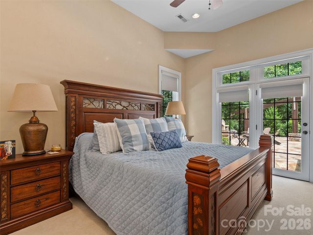 413 Barrington Drive, Asheville, NC 28803
