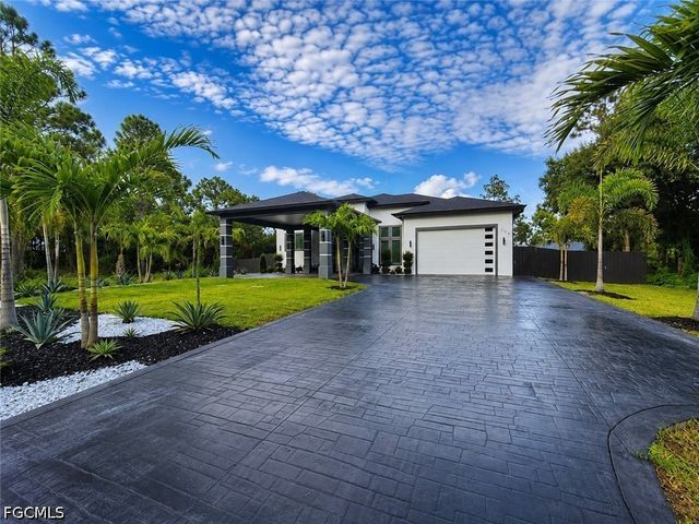 1208 Williams AVE, Lehigh Acres, FL 33972