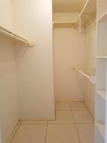 15629 Ashbournne Springs Lane, Houston, TX 77095