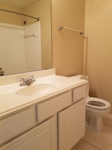 15629 Ashbournne Springs Lane, Houston, TX 77095