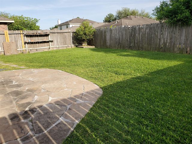 15629 Ashbournne Springs Lane, Houston, TX 77095