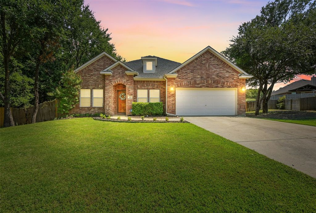 620 Knollwood Trail Court, Oak Point, TX 75068