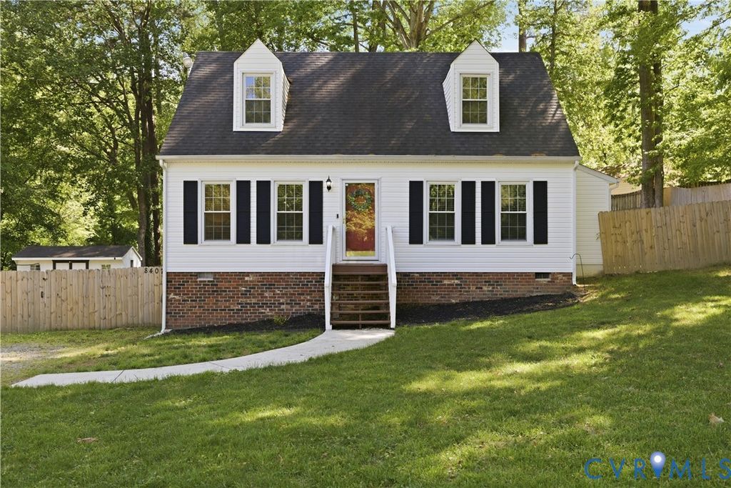 8407 Boones Trail Rd, Chesterfield, VA 23832