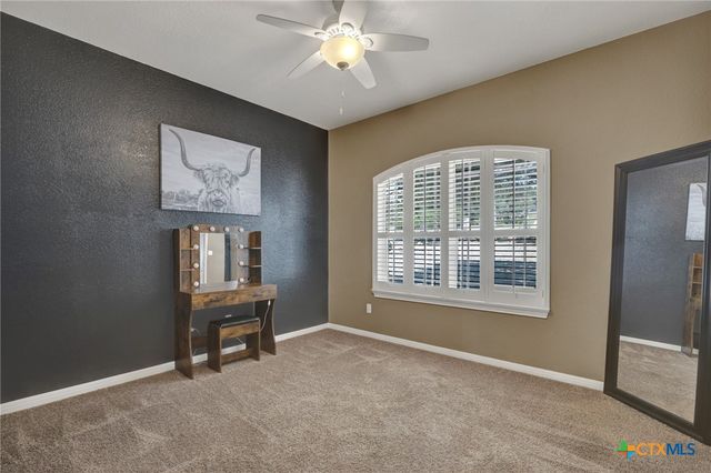 581 Lorne Road, Canyon Lake, TX 78133