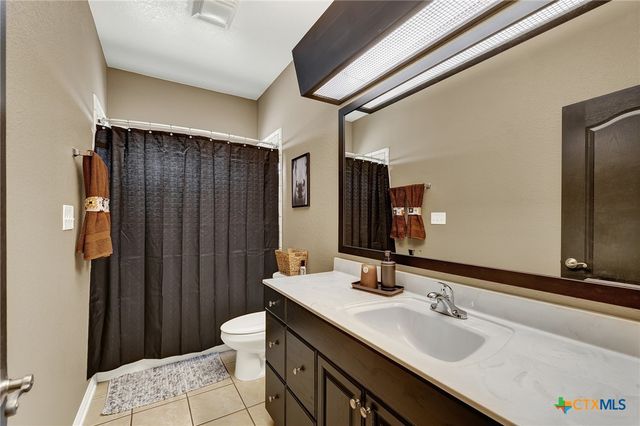 581 Lorne Road, Canyon Lake, TX 78133