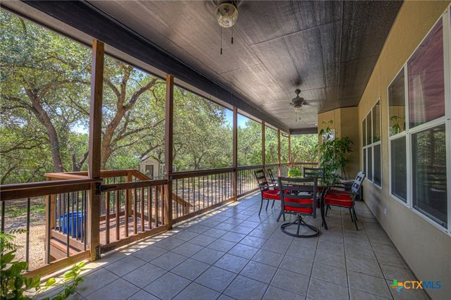 581 Lorne Road, Canyon Lake, TX 78133