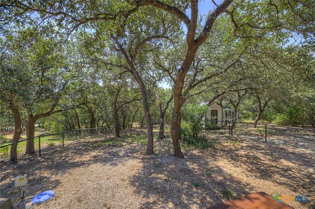 581 Lorne Road, Canyon Lake, TX 78133