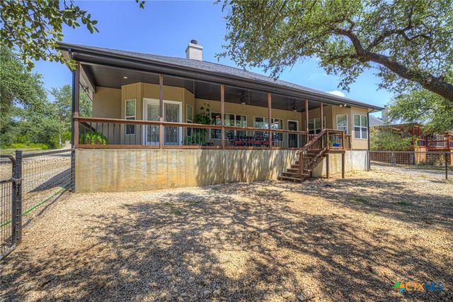 581 Lorne Road, Canyon Lake, TX 78133