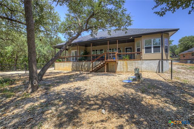 581 Lorne Road, Canyon Lake, TX 78133