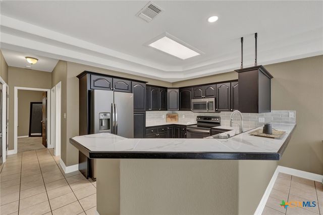 581 Lorne Road, Canyon Lake, TX 78133