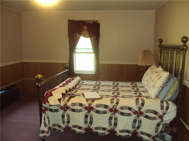 128 Ashbrook Rd, Quemahoning Twp, PA 15936