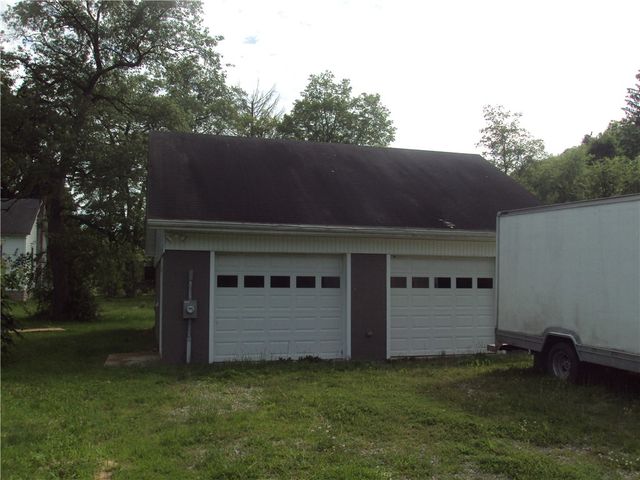 128 Ashbrook Rd, Quemahoning Twp, PA 15936