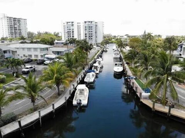 3232 Canal Drive 12a, Pompano Beach, FL 33062