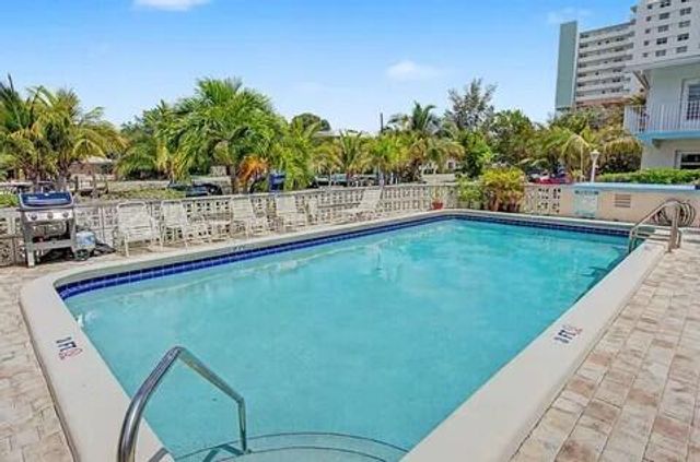 3232 Canal Drive 12a, Pompano Beach, FL 33062
