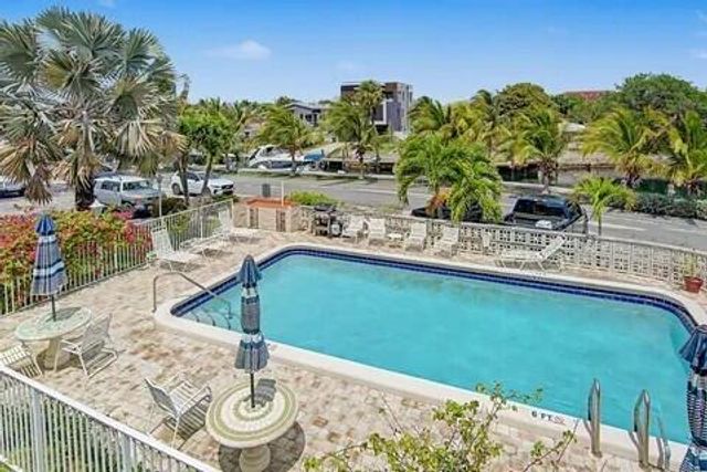 3232 Canal Drive 12a, Pompano Beach, FL 33062