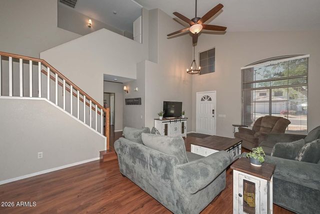 6946 W VIA DEL SOL Drive, Glendale, AZ 85310