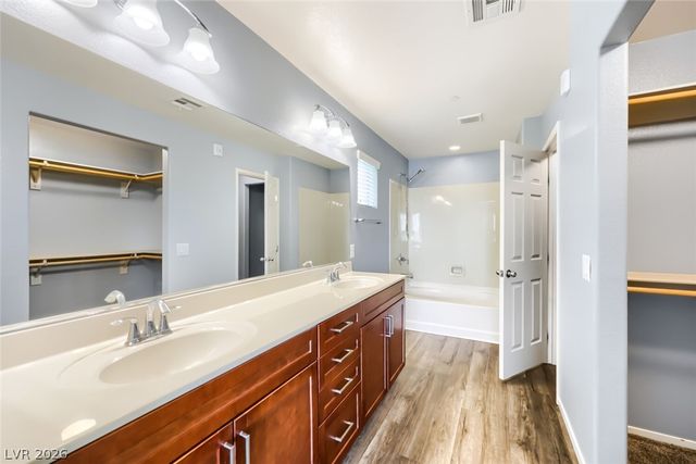 9050 West Tropicana Avenue 1043, Las Vegas, NV 89147