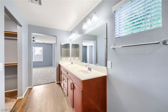 9050 West Tropicana Avenue 1043, Las Vegas, NV 89147