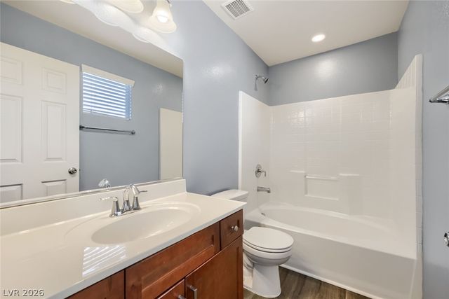 9050 West Tropicana Avenue 1043, Las Vegas, NV 89147