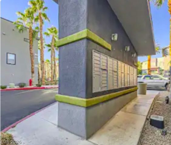 9050 West Tropicana Avenue 1043, Las Vegas, NV 89147