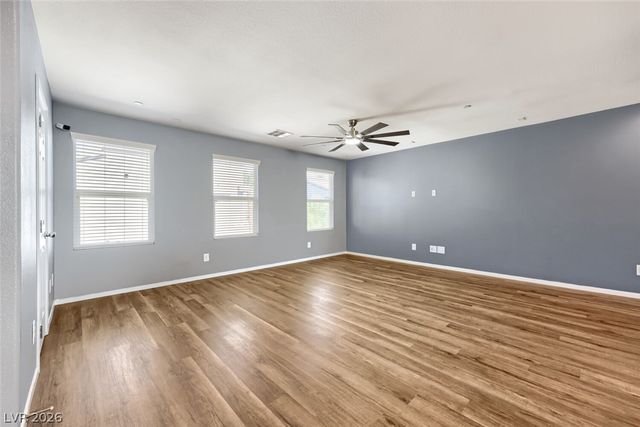 9050 West Tropicana Avenue 1043, Las Vegas, NV 89147