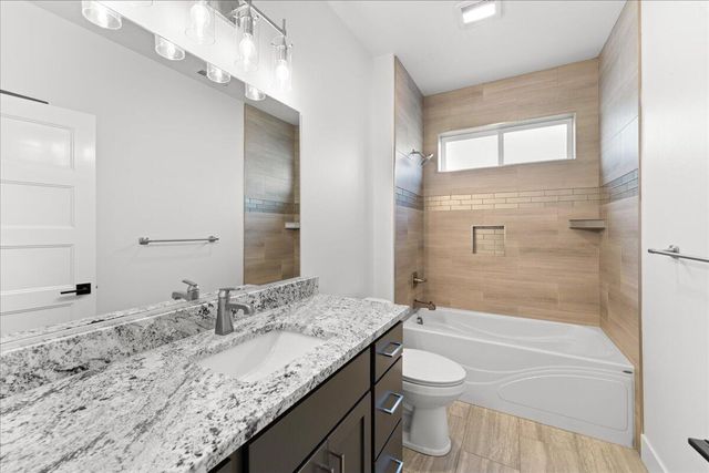 409 Castle Rock Drive, Central Point, OR 97502