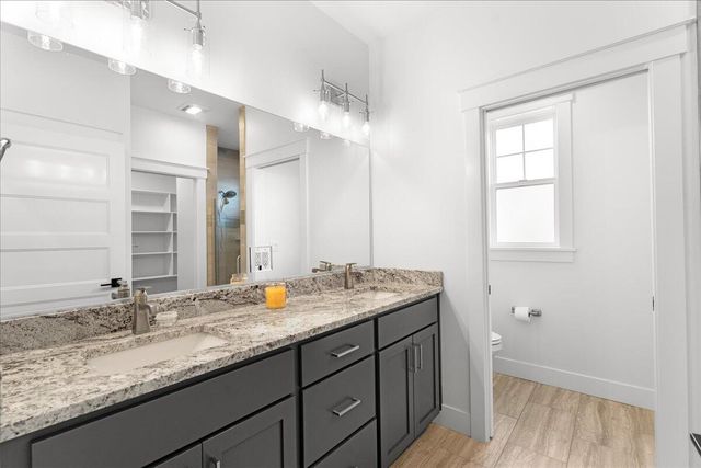 409 Castle Rock Drive, Central Point, OR 97502