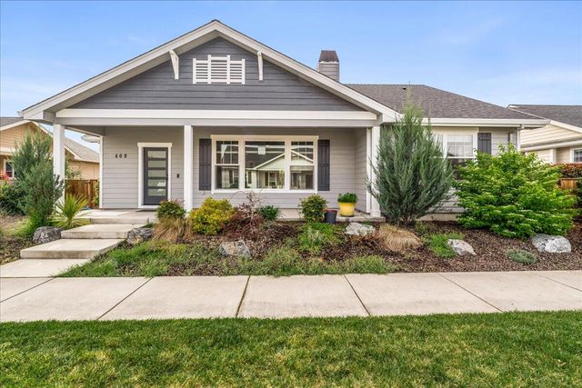 409 Castle Rock Drive, Central Point, OR 97502