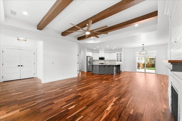 409 Castle Rock Drive, Central Point, OR 97502