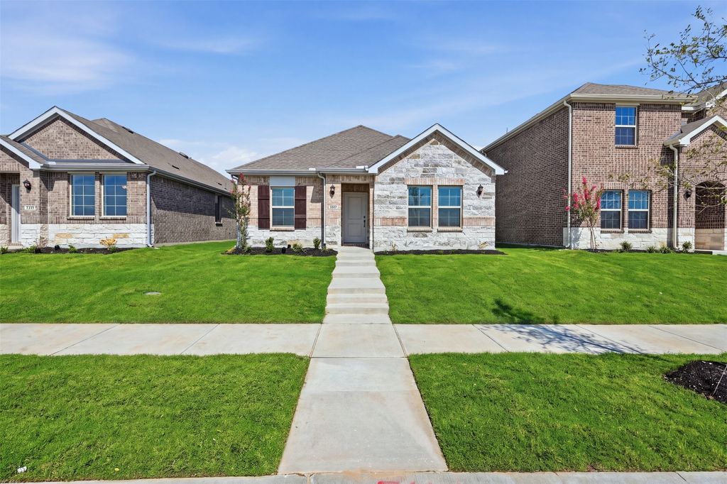 2541 Crestone Drive, Celina, TX 75009
