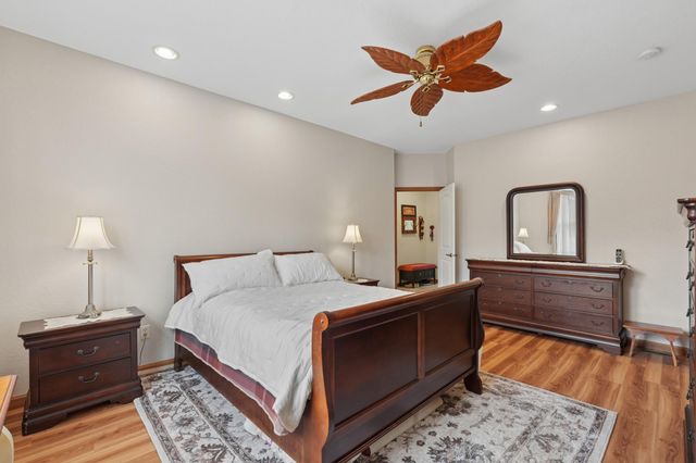 287 Plainview Drive, River Falls, WI 54022