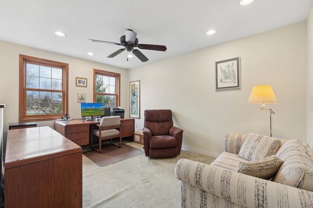 287 Plainview Drive, River Falls, WI 54022