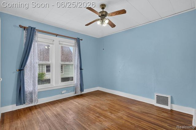 4110 Ogema Avenue, Flint, MI 48507