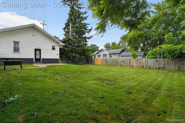 4110 Ogema Avenue, Flint, MI 48507