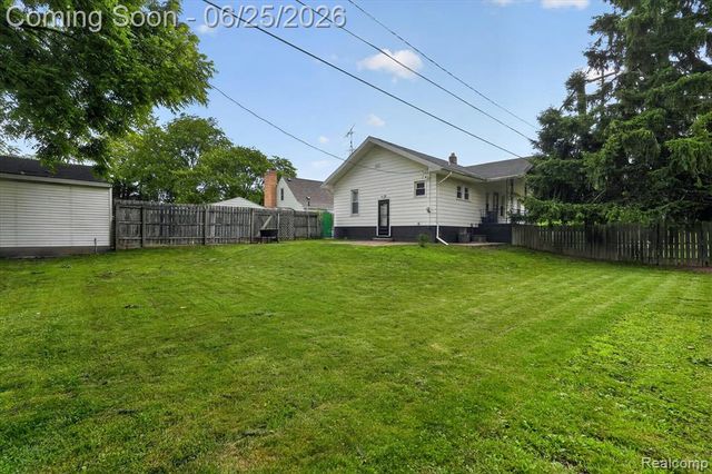 4110 Ogema Avenue, Flint, MI 48507