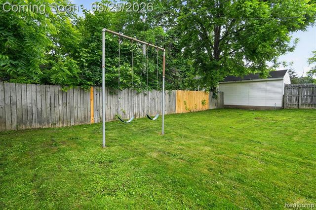 4110 Ogema Avenue, Flint, MI 48507