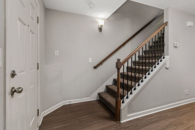 218 Woodland Valley Ln, Clarksville, TN 37040