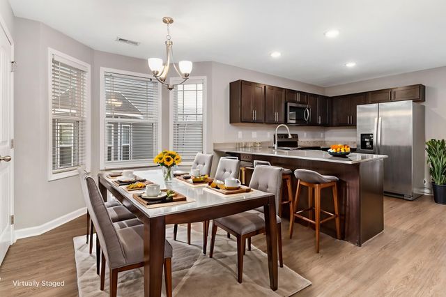 218 Woodland Valley Ln, Clarksville, TN 37040