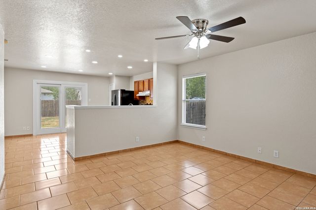 6627 Arbor Farm, San Antonio, TX 78239