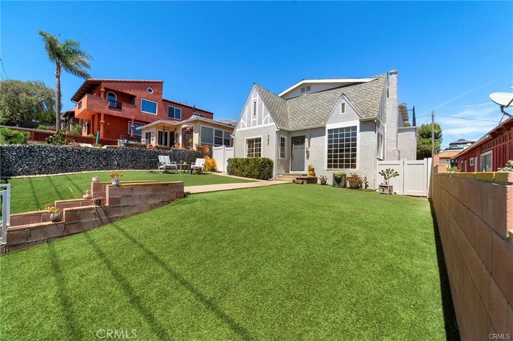 Image 4 of property listing at 752 W 23rd, San Pedro, CA 90731