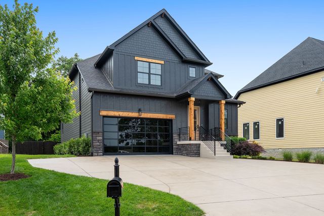 223 Liberty Ln, Madison, TN 37115