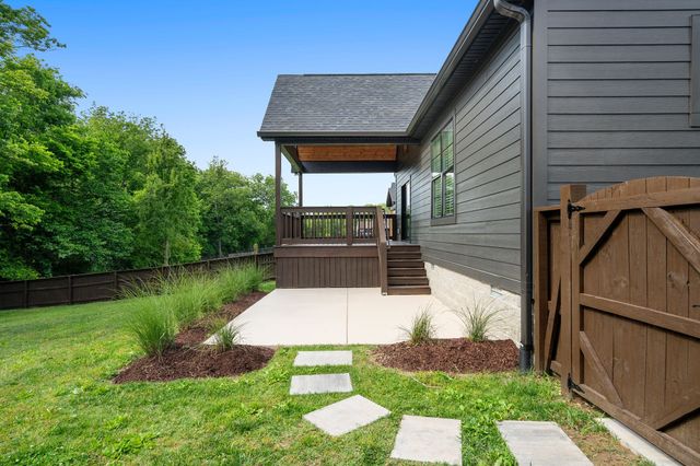 223 Liberty Ln, Madison, TN 37115