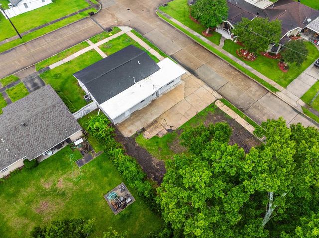 1006 Franklin Ave, Houma, LA 70360