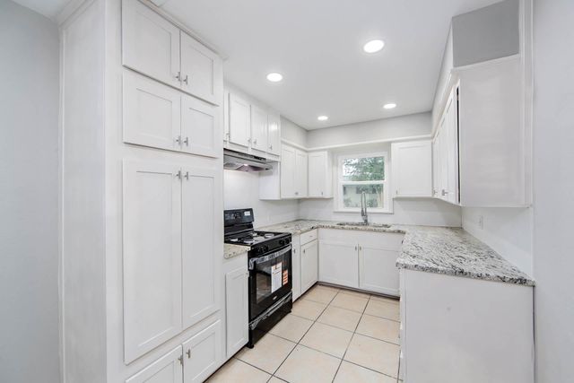 1006 Franklin Ave, Houma, LA 70360