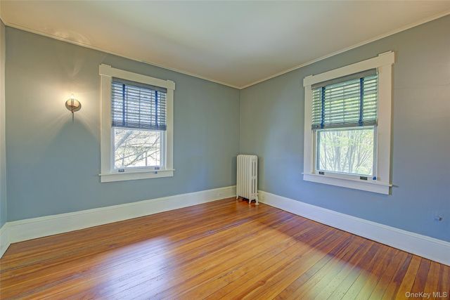 78 Hickory Grove Drive W, Larchmont, NY 10538