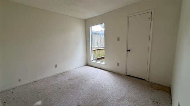 4227 Willow Beach Drive, Houston, TX 77072