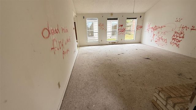 4227 Willow Beach Drive, Houston, TX 77072